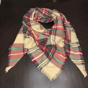Plaid Triangle Scarf